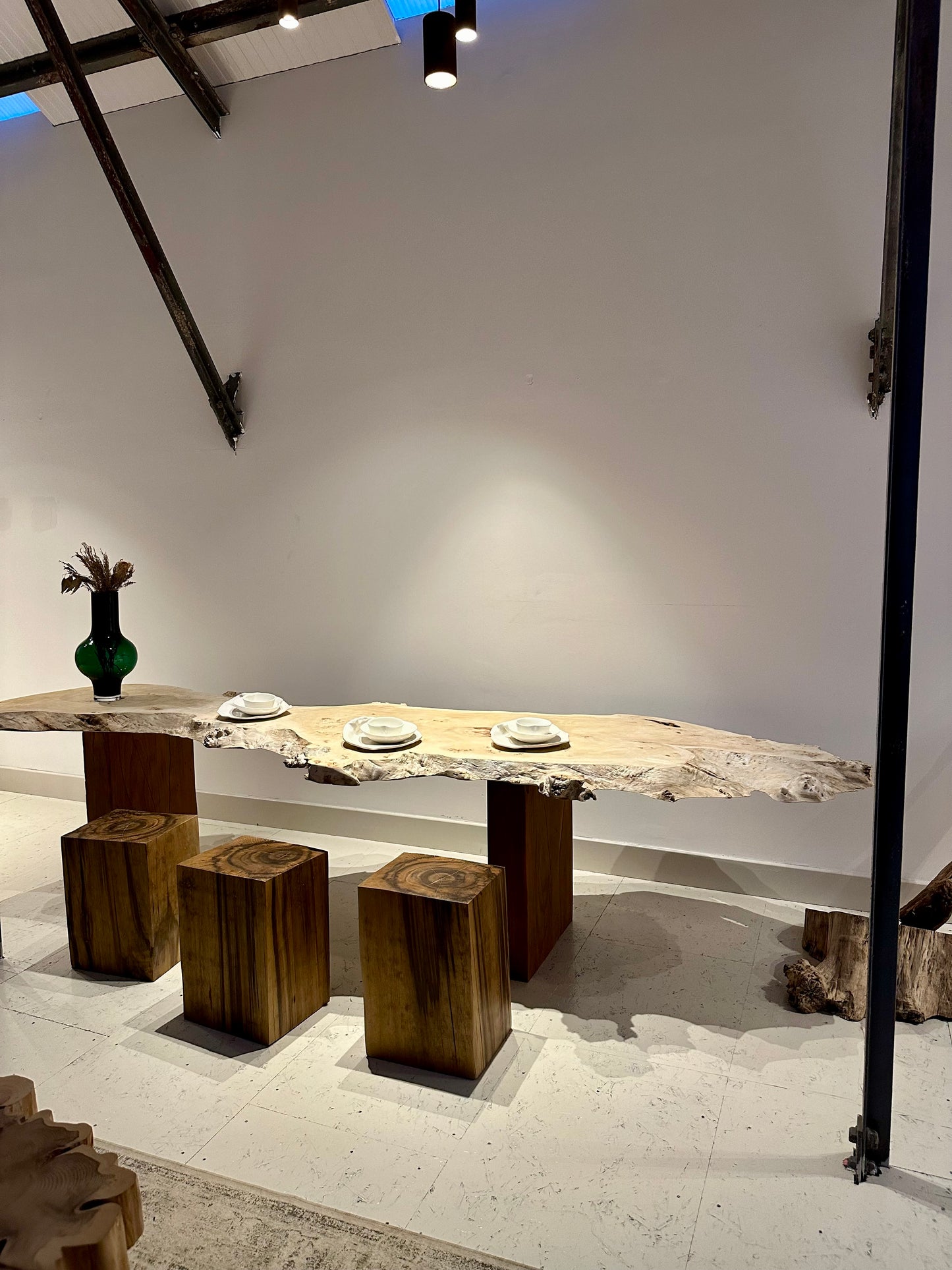 Bur live Edge Dining Table