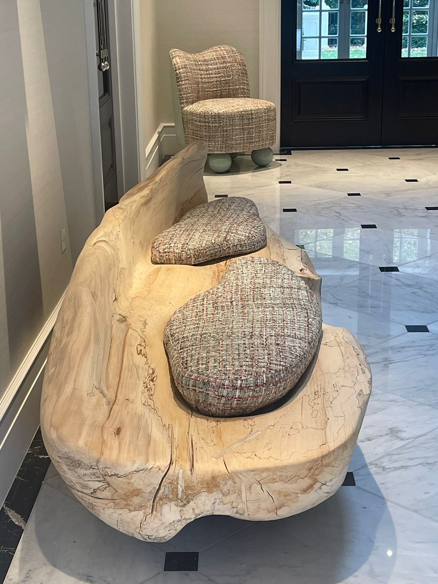 Sculpture bench