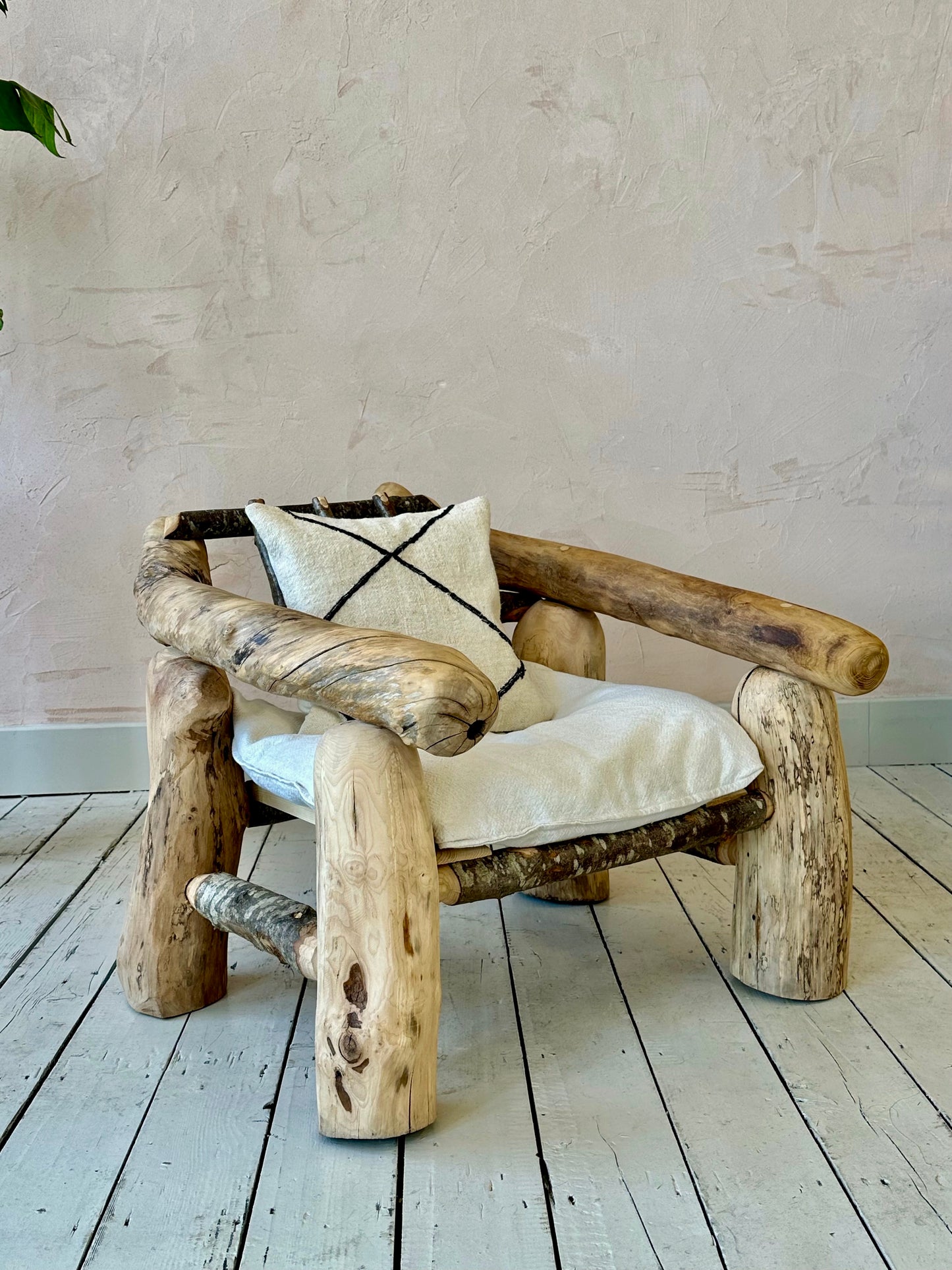 Jungle drift armchair