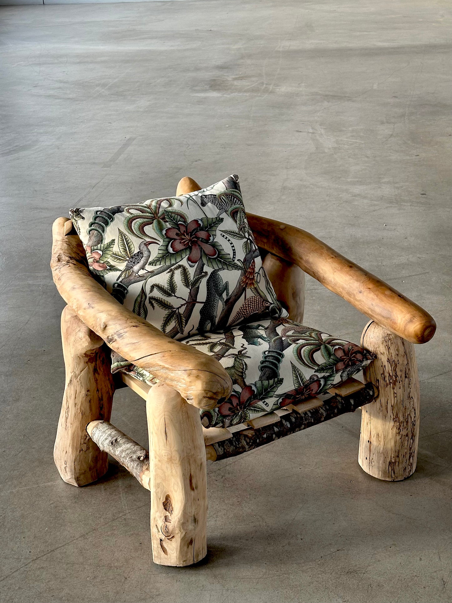 Jungle drift armchair