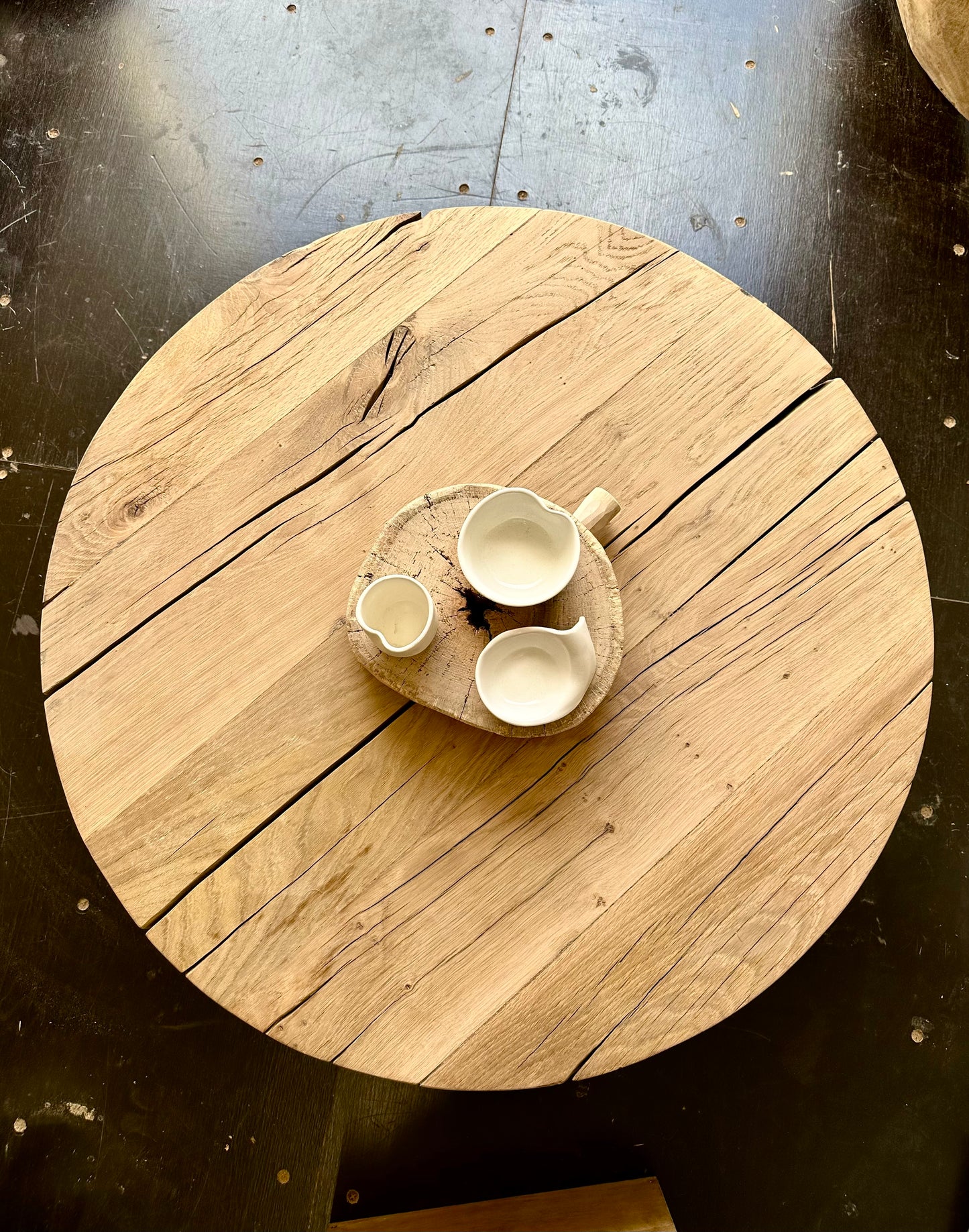 Oak round coffee table