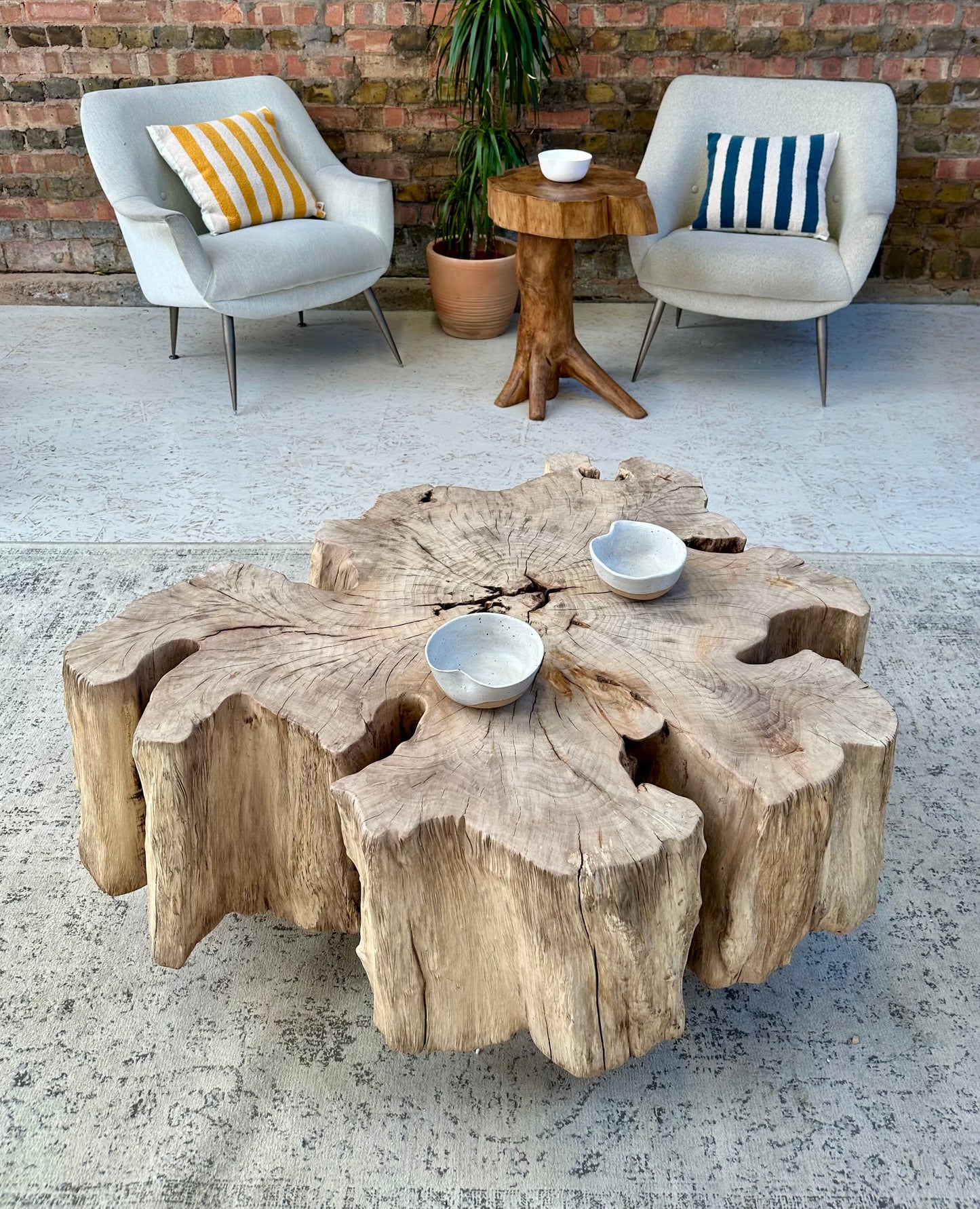 Wild blossom coffee table